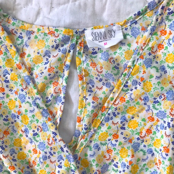 NWOT Sienna Sky Floral Maxi Dress 💐 - Picture 6 of 9